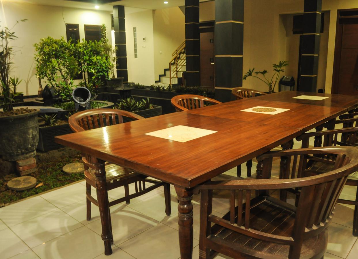 Wisma tamu Rumah Wayang Bandung